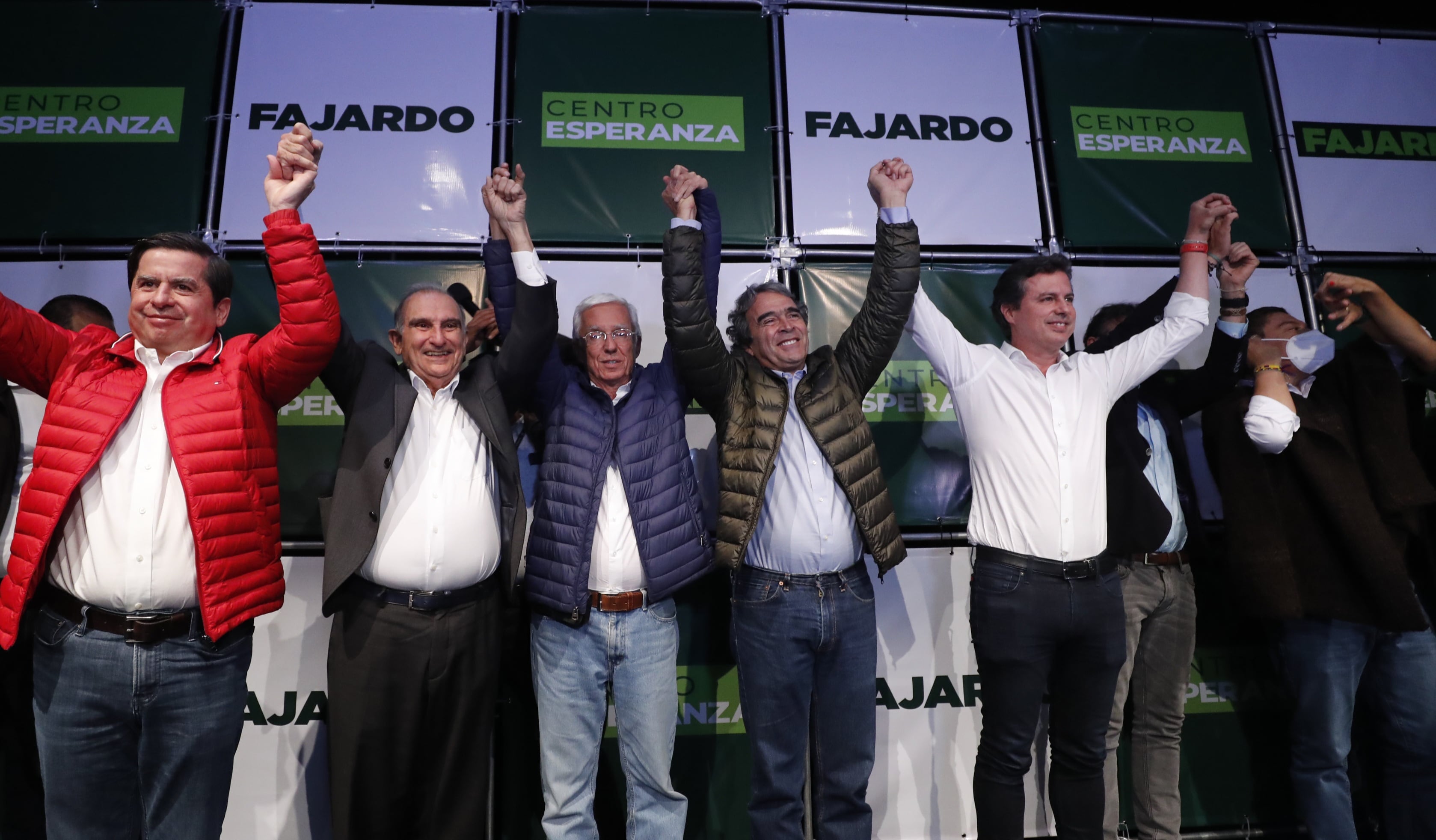 Sergio Fajardo ganador de la Consulta de la Coalición Centro Esperanza