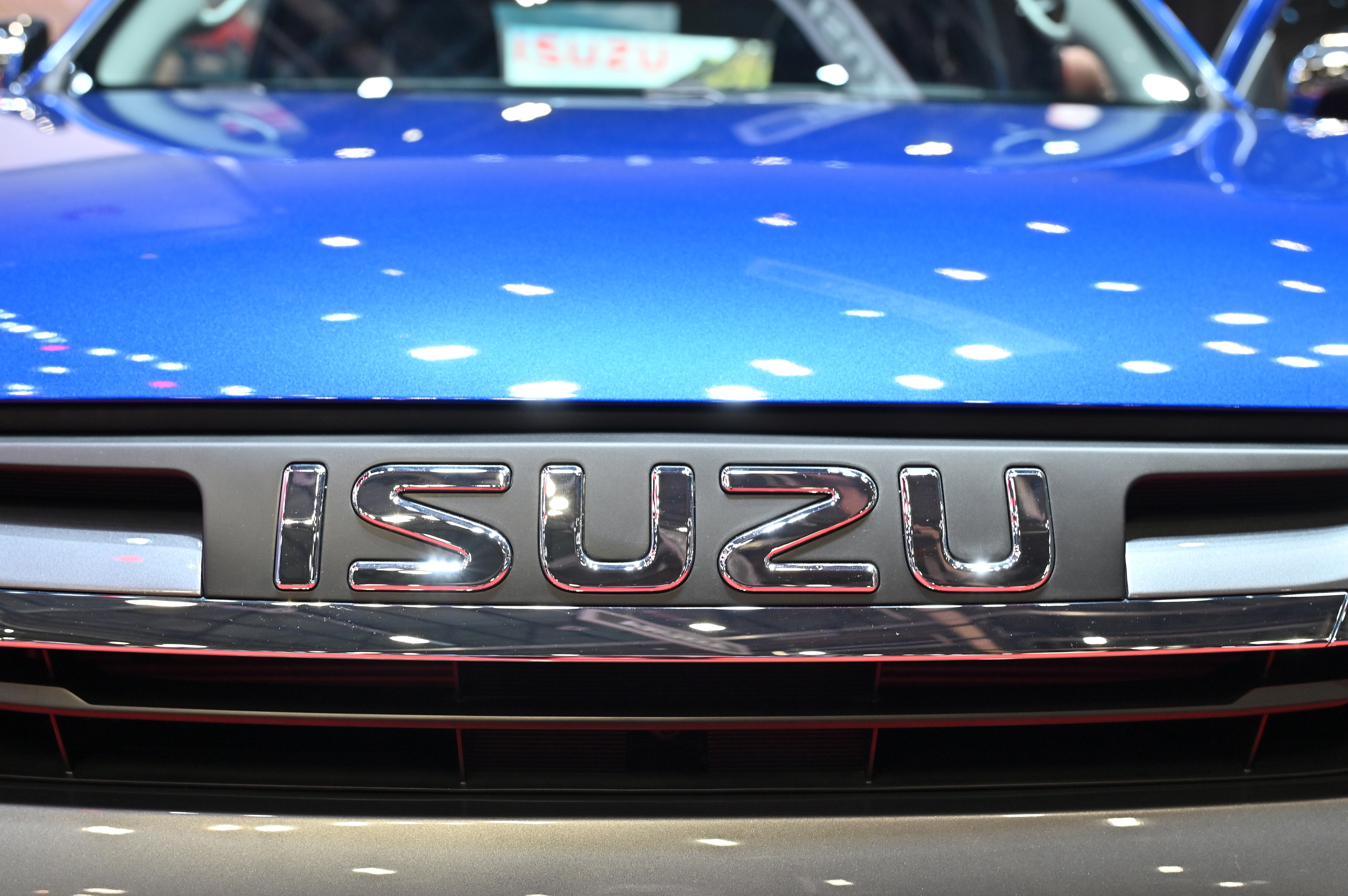 La firma japonesa Isuzu presentó su nueva vitrina en Bogotá