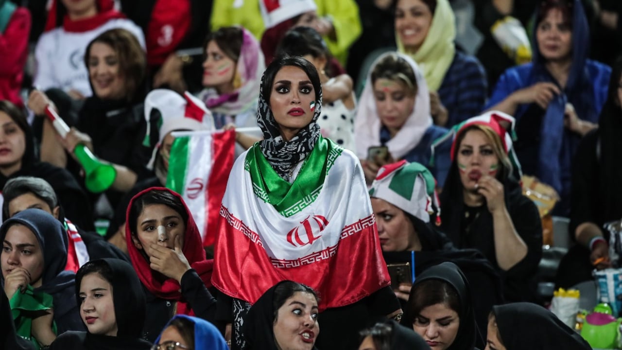 El 10 de octubre de 2019 las mujeres entraron con cierta libertad al estadio Azadi.