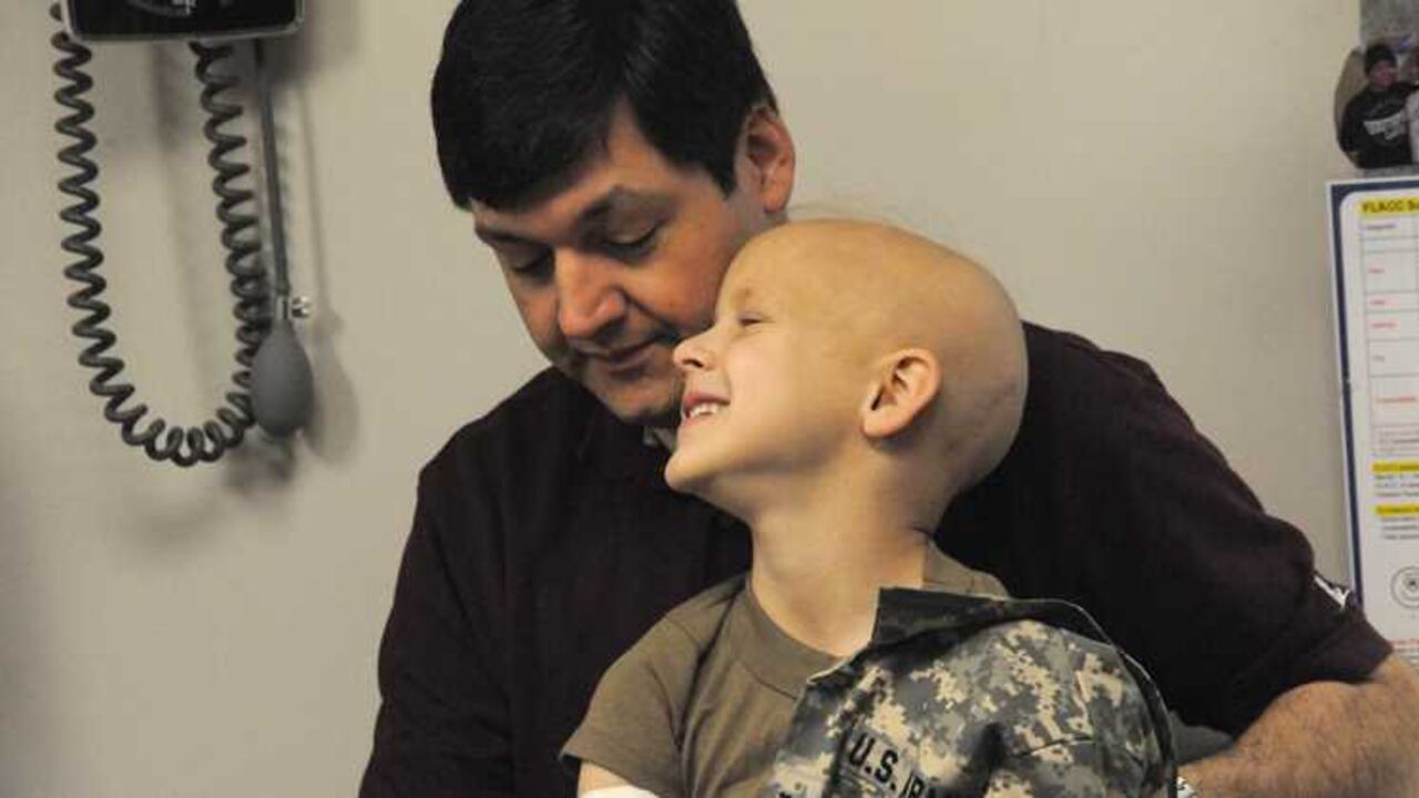 Hace 30 años se le consideraba un tumor fatal, pero los adelantos en oncología han hecho que al día de hoy la supervivencia sea del 75 por ciento y que la mayoría de pacientes se pueda curar.