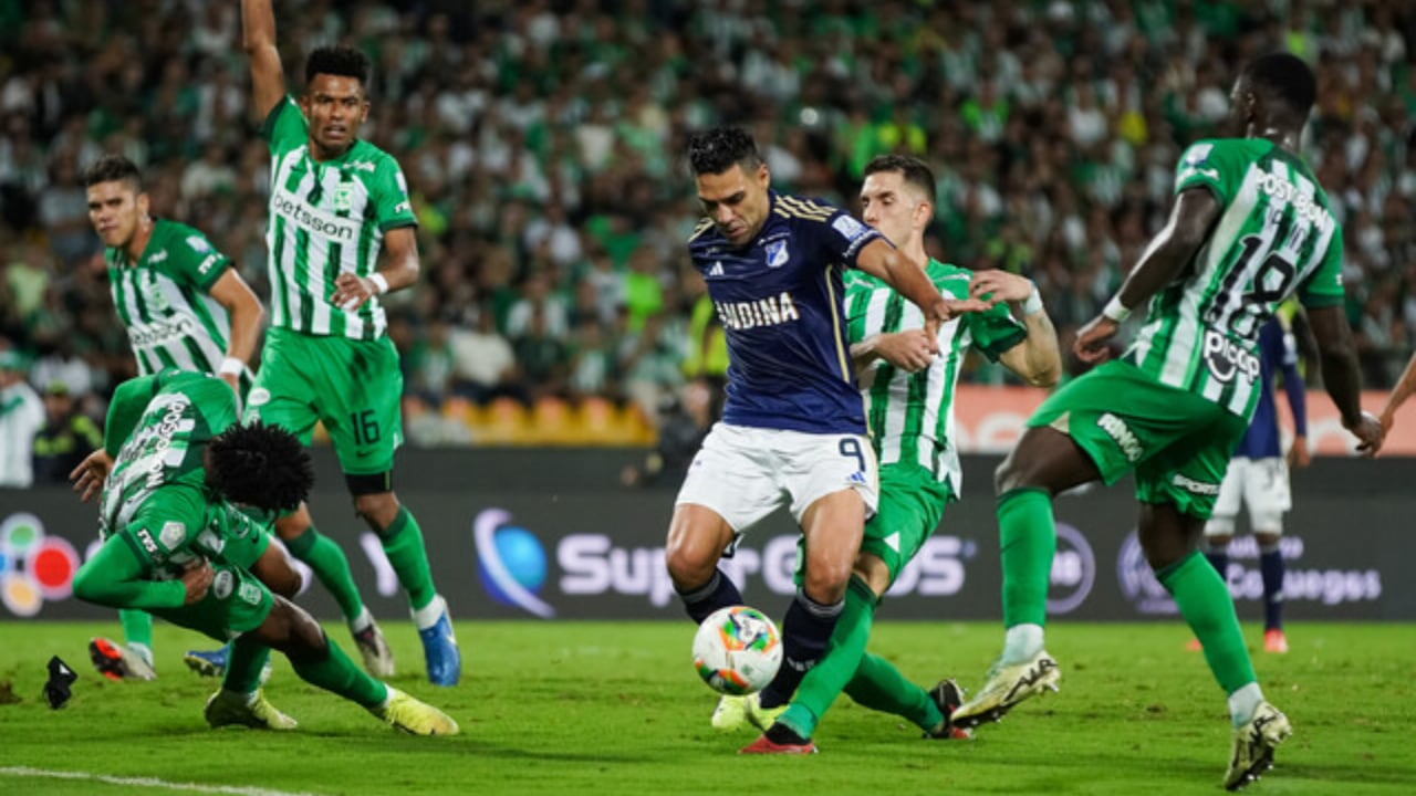 Falcao en la acción polémica del Nacional vs. Millonarios