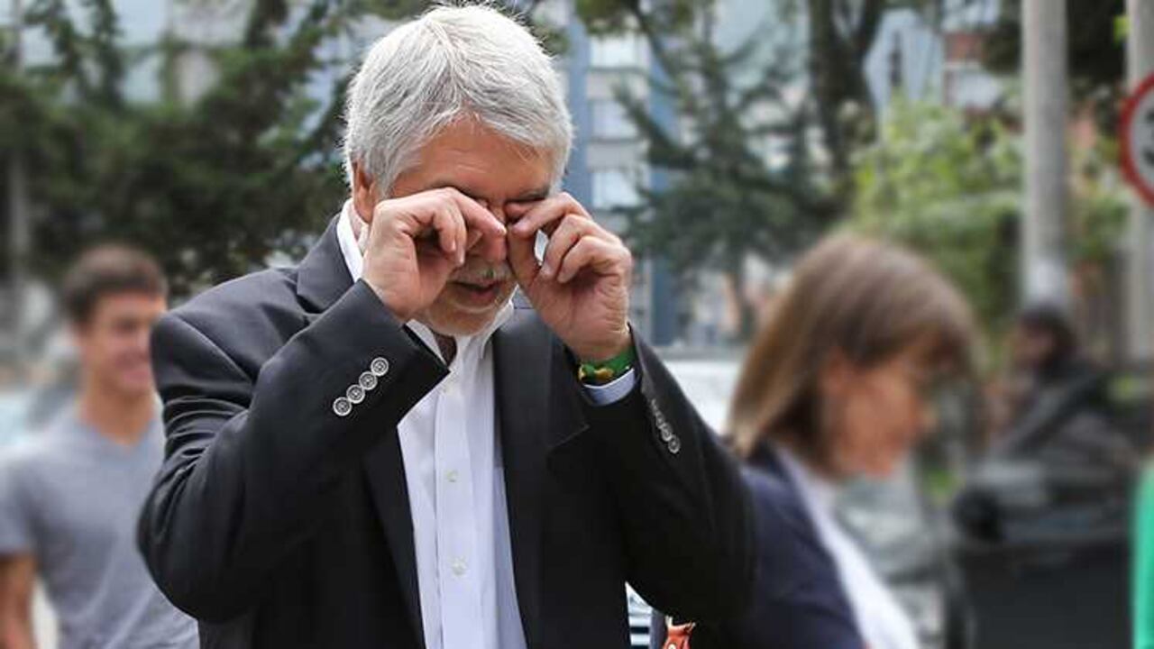 El 34 % de 788 bogotanos encuestados afirmaron que Bogotá empeoró en los primeros 100 días de gobierno.