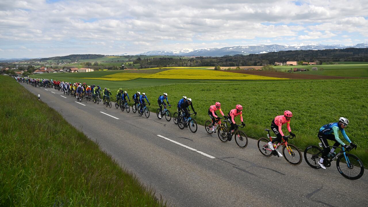 SALVAN-LES MARECOTTES, SWITZERLAND - APRIL 25: A general view of Enric Mas of Spain, Alex Aranburu of Spain, Jorge Arcas of Spain, Remi Cavagna of France, Johan Jacobs of Switzerland, Nelson Oliveira of Portugal, Ivan Ramiro Sosa of Colombia and Movistar Team, Darren Rafferty of Ireland, Richard Carapaz of Ecuador, James Shaw of The United Kingdom and Team EF Education - EasyPost, Jordan Labrosse of France and Decathlon AG2R La Mondiale Team compete during the 77th Tour De Romandie 2024, Stage 2 a 171km stage from Fribourg to Salvan-Les Marecottes 1059m / #UCIWT / on April 25, 2024 in Salvan-Les Marecottes, Switzerland. (Photo by Luc Claessen/Getty Images)