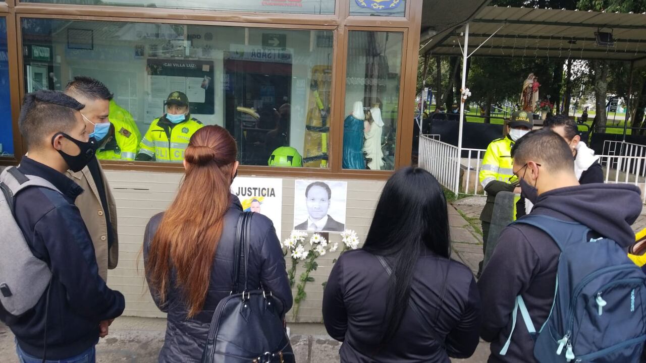 #9sep| 9 de Sep SIN OLVIDO.
La cita será en el Parque de la Resistencia Verbenal
Plantón en el parque Verbenal un año después de los asesinatos en la noche del 9 de septiembre del 2020, durante las manifestaciones