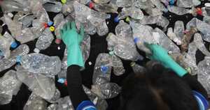 Según el Dane, la producción de artículos de plástico entre enero y septiembre de 2015 ha aumentado 5,2% y su capacidad de empleo en 2,6%.