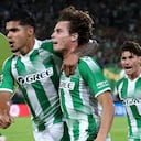 'Cucho' Hernández, partícipe del primer gol de Real Betis en la temporada 2026/2027