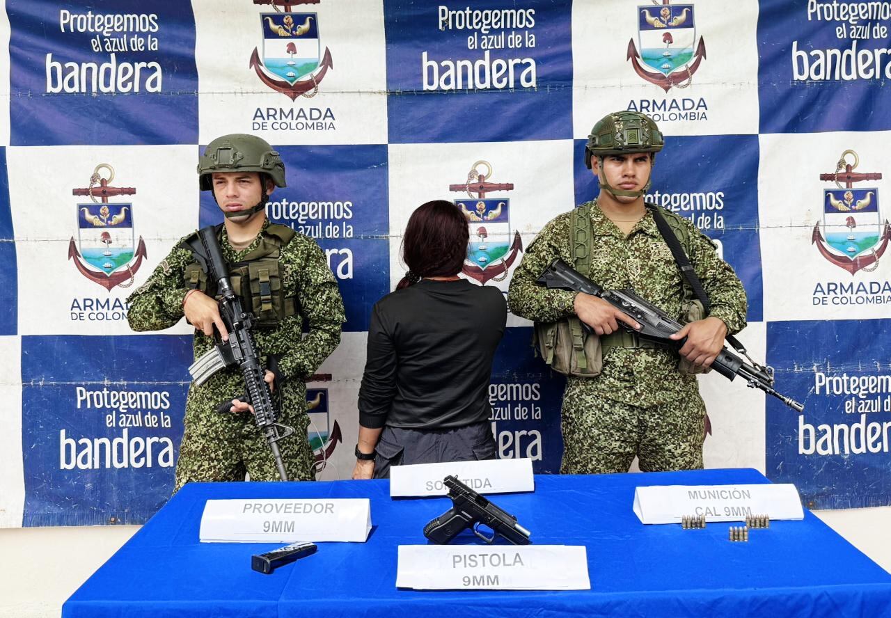 Integrantes de las disidencias de las Farc de Iván Mordisco se entregó a la Armada.