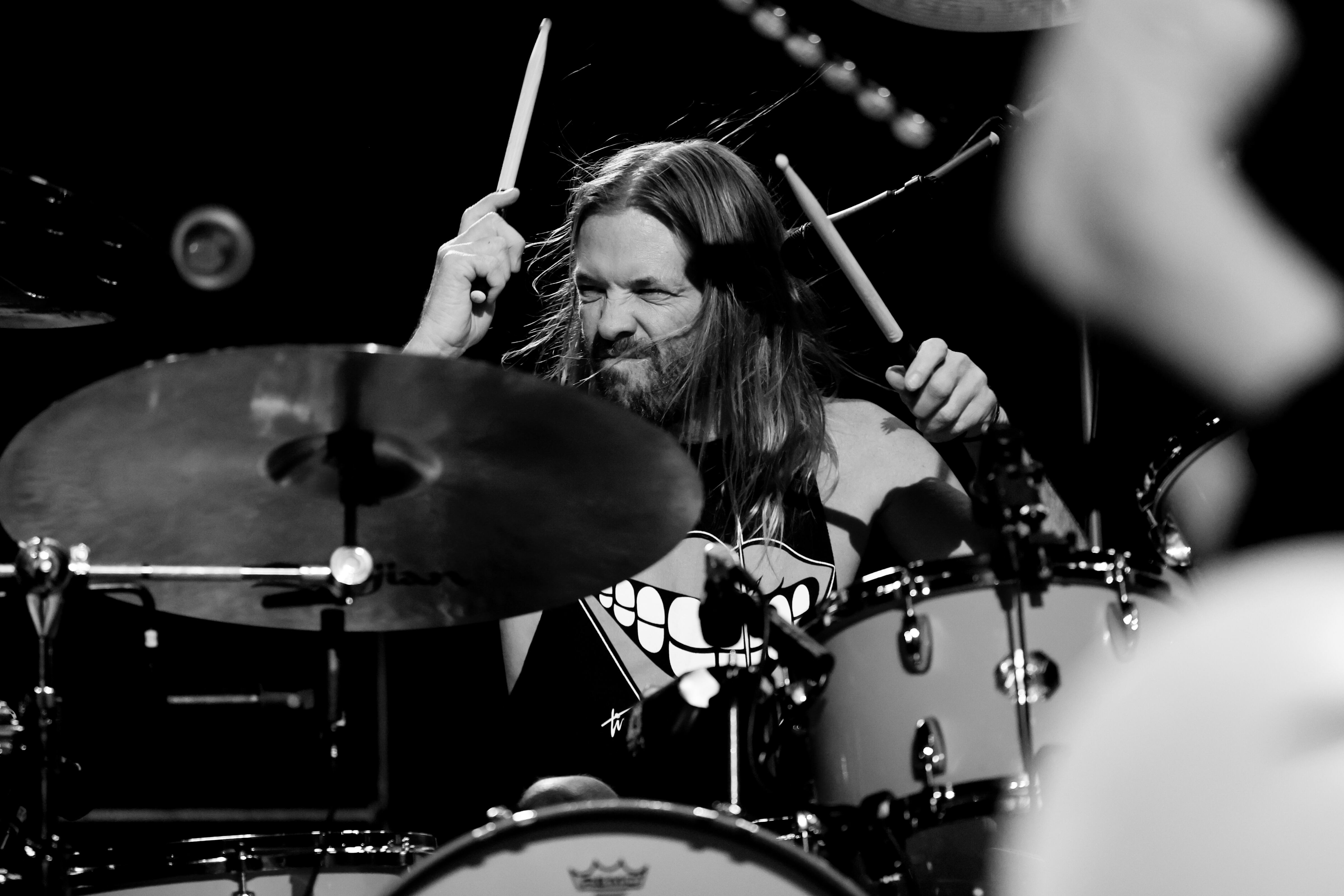 Taylor Hawkins de los Foo Fighters.