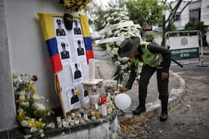 Homenaje a los siete Policias Metropolitana de Neiva, Foto Esteban Vega