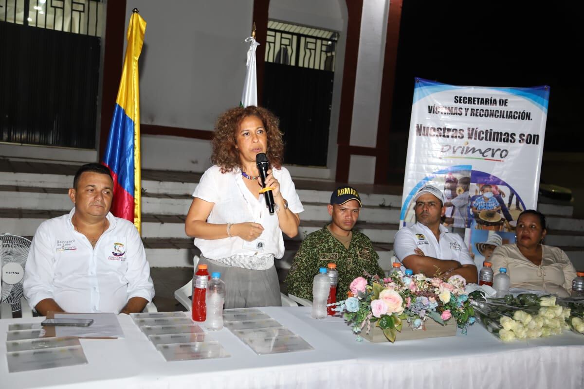 Más de 300 víctimas del conflicto piden paz en sus territorios