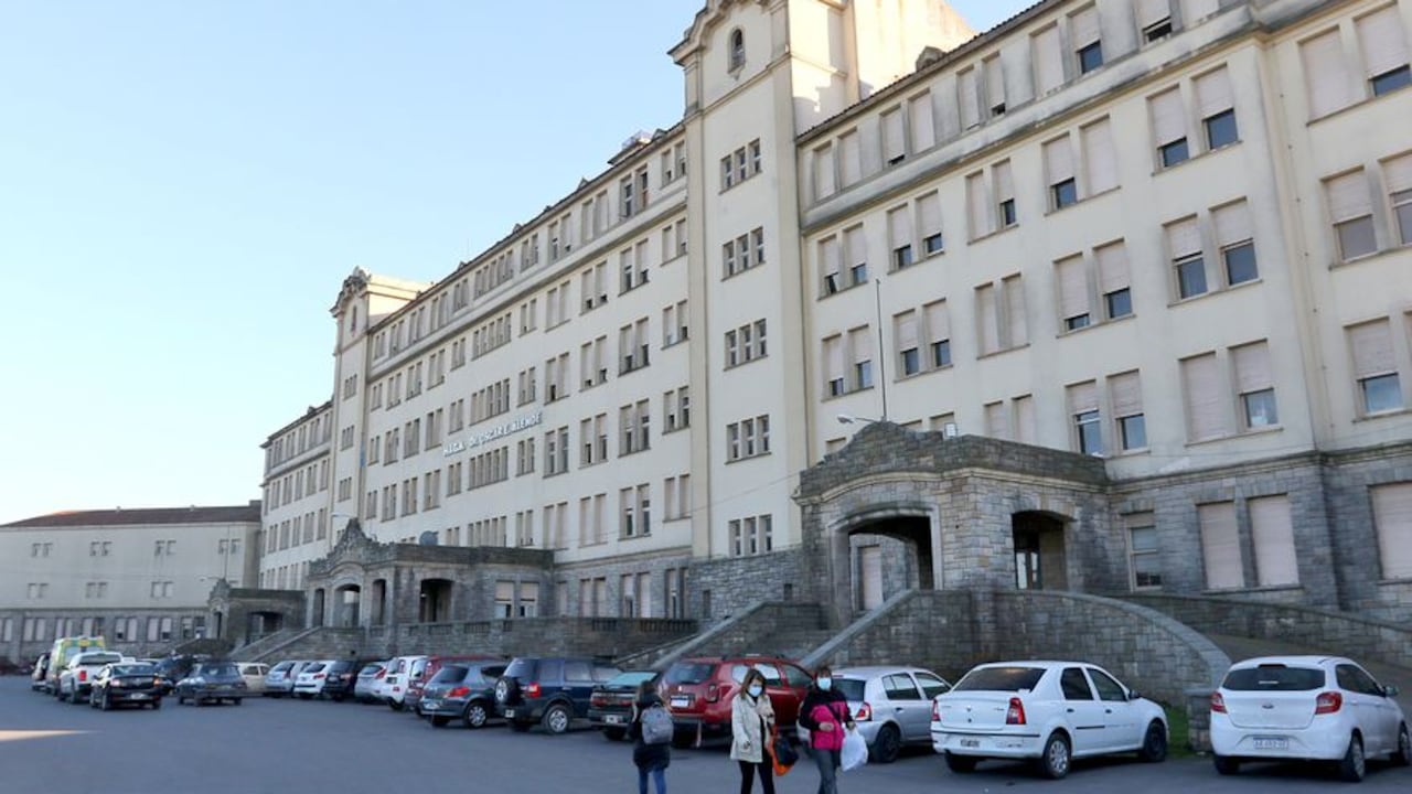 El Hospital Interzonal General de Agudos de Mar del Plata, donde fue traslada la paciente por una infección generalizada.