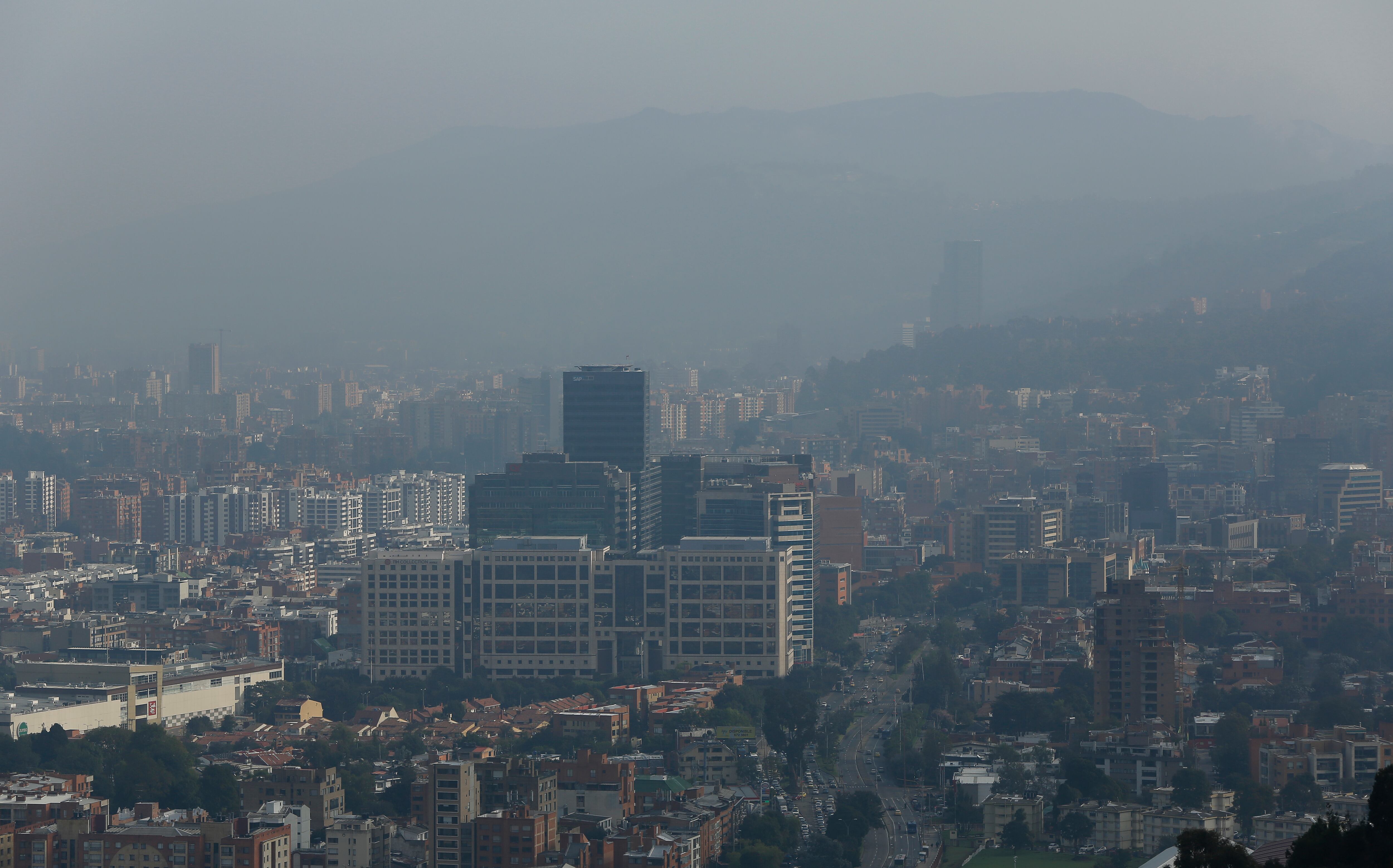 Contaminación en el aire de Bogotá
Foto Guillermo Torres Reina