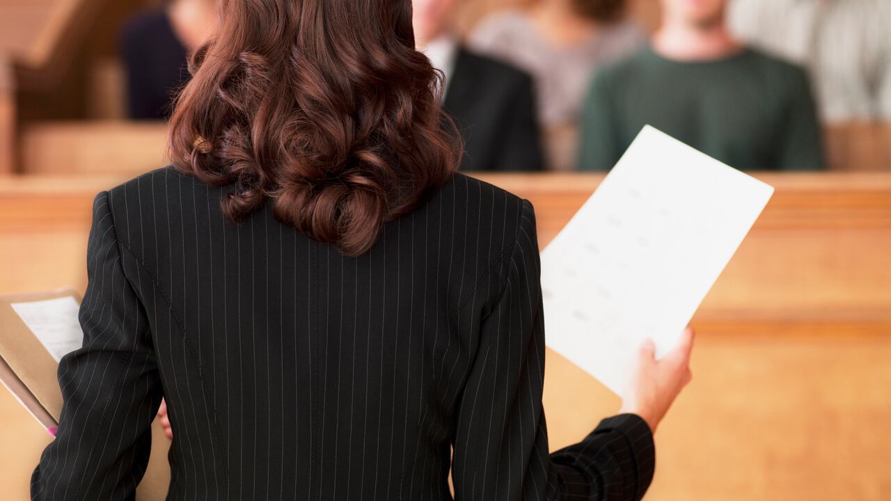 Abogado / Abogados / Juez / Martillo / Justicia - referencia