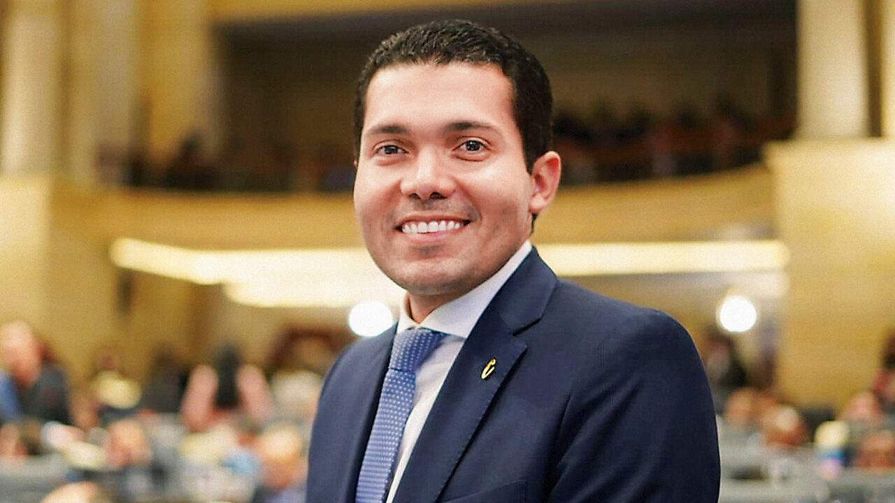 Juan LoretoRepresentante a la Cámara