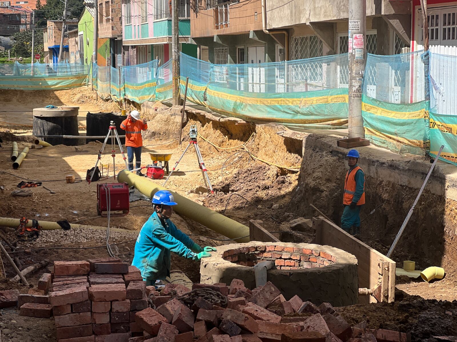 Una conexión errada se presenta cuando se instala la tubería de aguas residuales a las de aguas lluvias