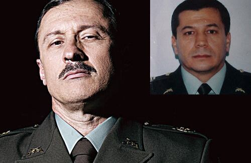 La Policía sale bien parada en la serie por la alianza del CORONEL DANULO GONZÁLEZ con la mafia. Se llevó muchos secretos a la tumba que ahora son revelados en la serie. El actor Alberto Palacio hace el papel del oficial asesinado.