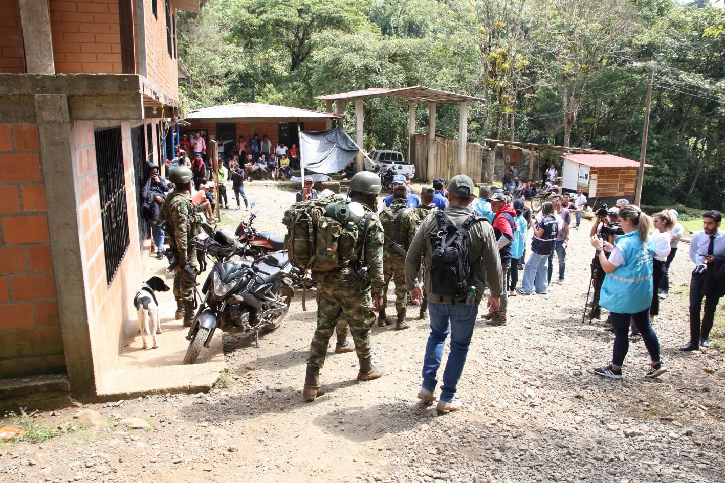 Los 30 soldados del Ejército secuestrados en zona rural de Cali fueron liberados.