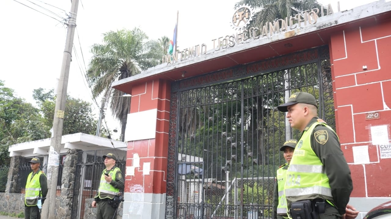 Instituto Técnico Industrial Antonio José Camacho, ubicado en la carrera16 #12-00; uno de los puestos de votación en Cali, donde todo ha estado sin ninguna novedad de orden público.
