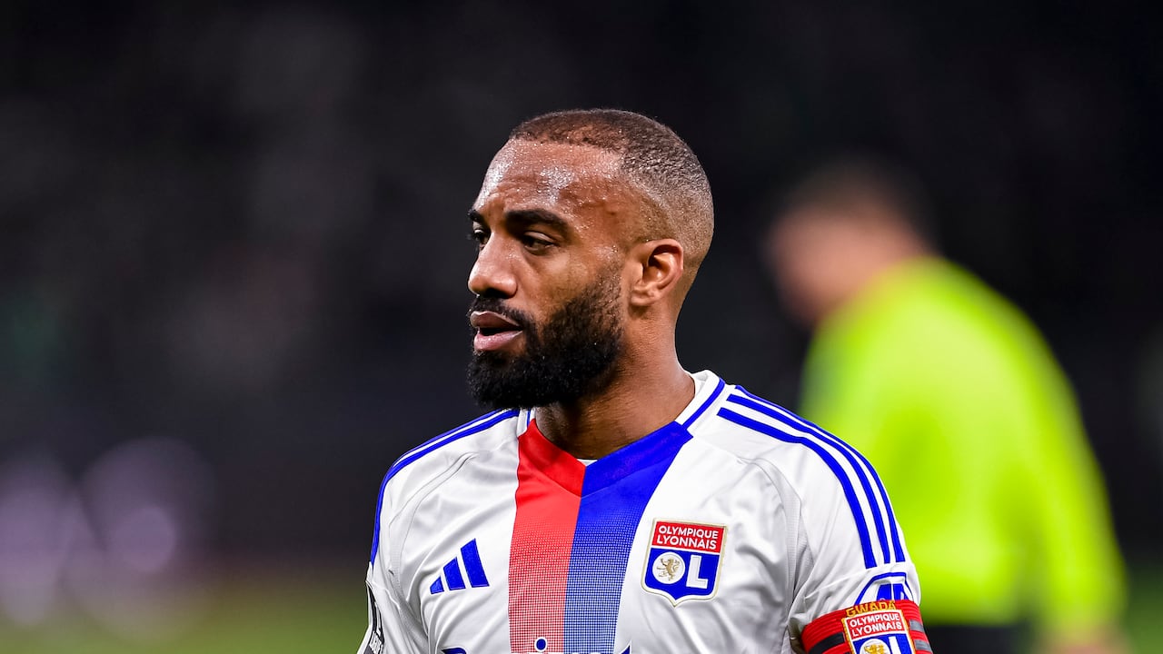 Alexander Lacazette, capitán y figura del Lyon de Francia