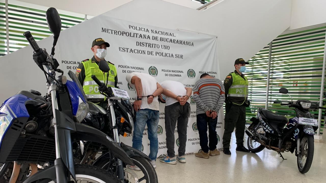 Uno de los capturados, conocido con el alias de "Canasto", era reincidente. Había sido detenido por varios hurtos y dejado en libertad.