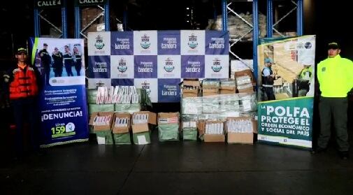 La mercancía encontrada en el contenedor fue incautada.