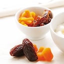 Yogur griego con miel y frutos secos