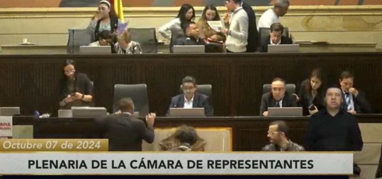 Debate en plenaria a la reforma laboral.