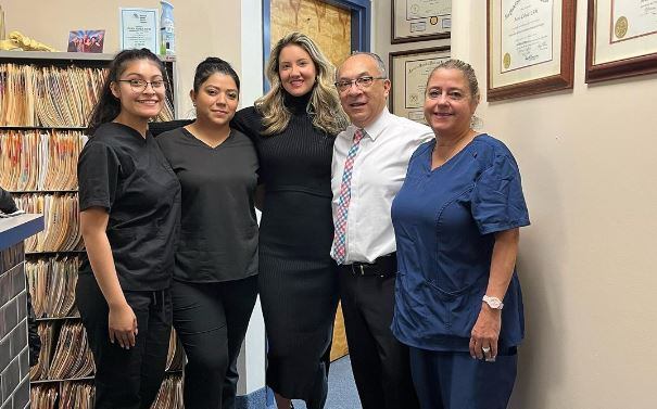 Daniella Álvarez visitó al doctor Juan Carlos Goez en Estados Unidos