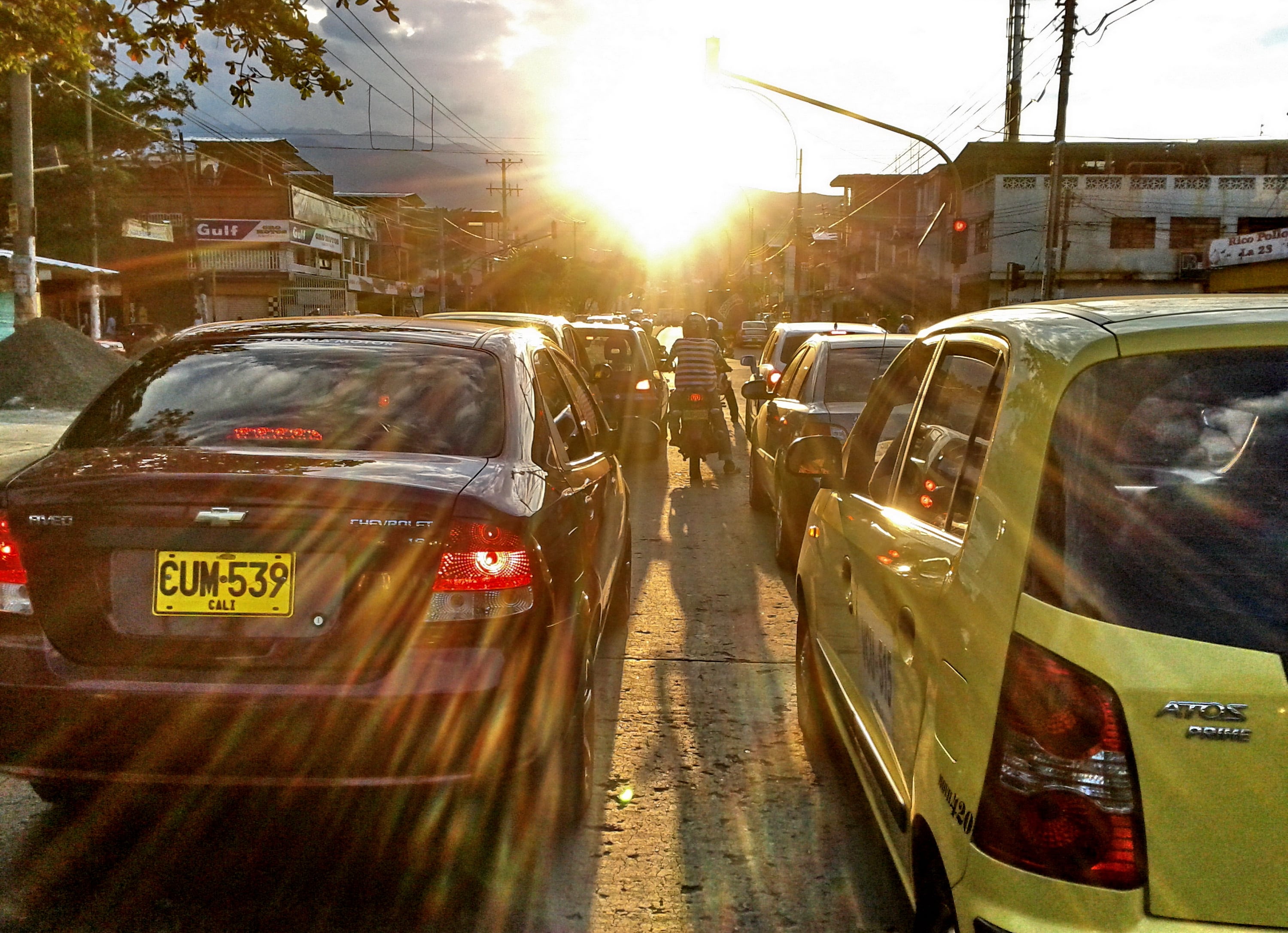 Temporada de calor en Cali. Tiempo seco con altas temperaturas.