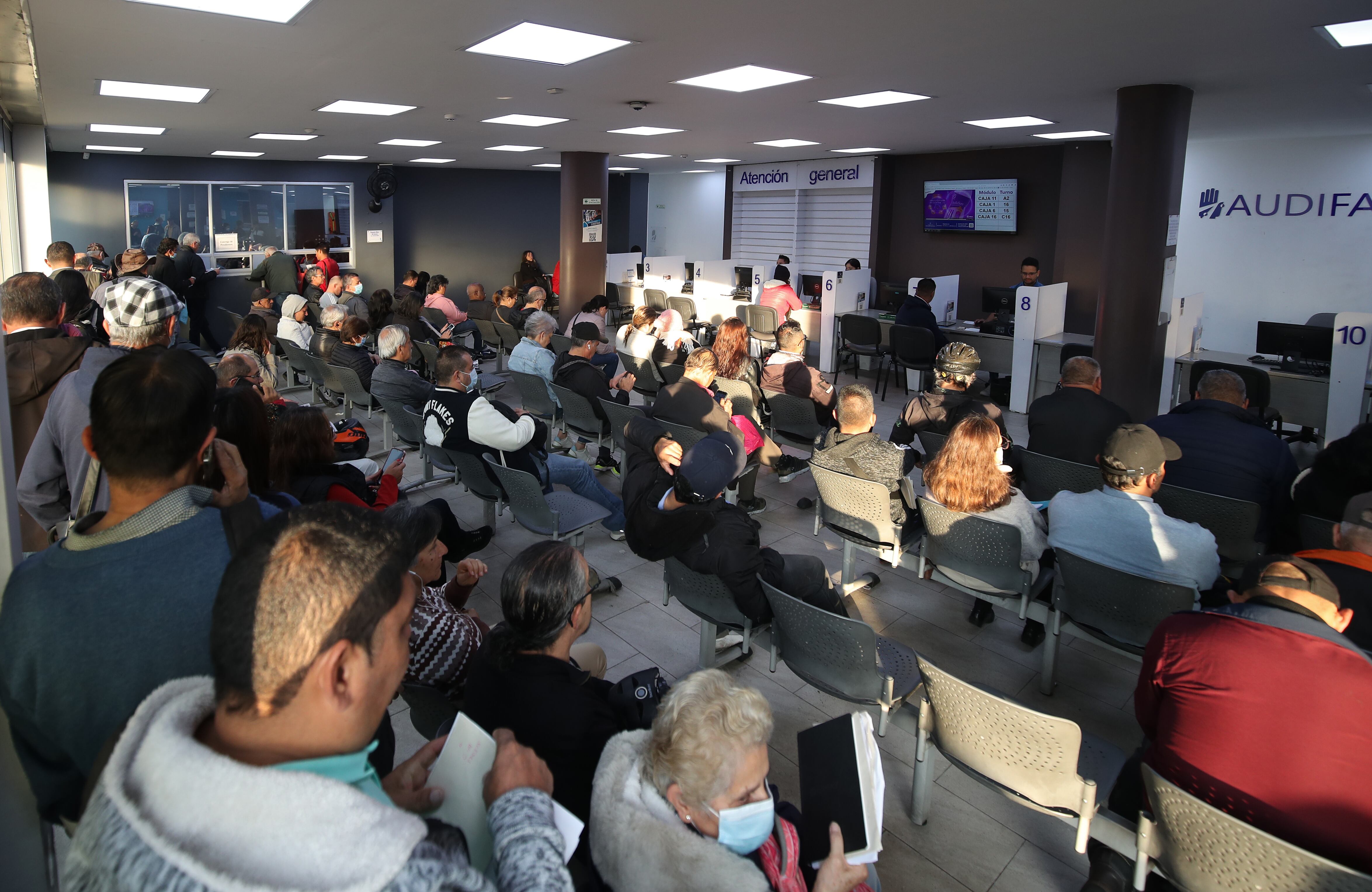 Crisis de medicamentos en Colombia, Audifarma  Nova al occidente de Bogotá uno de los mayores gestores farmacéuticos.
Bogota marzo 28 del 2025 
Foto Guillermo Torres Reina - SEMANA