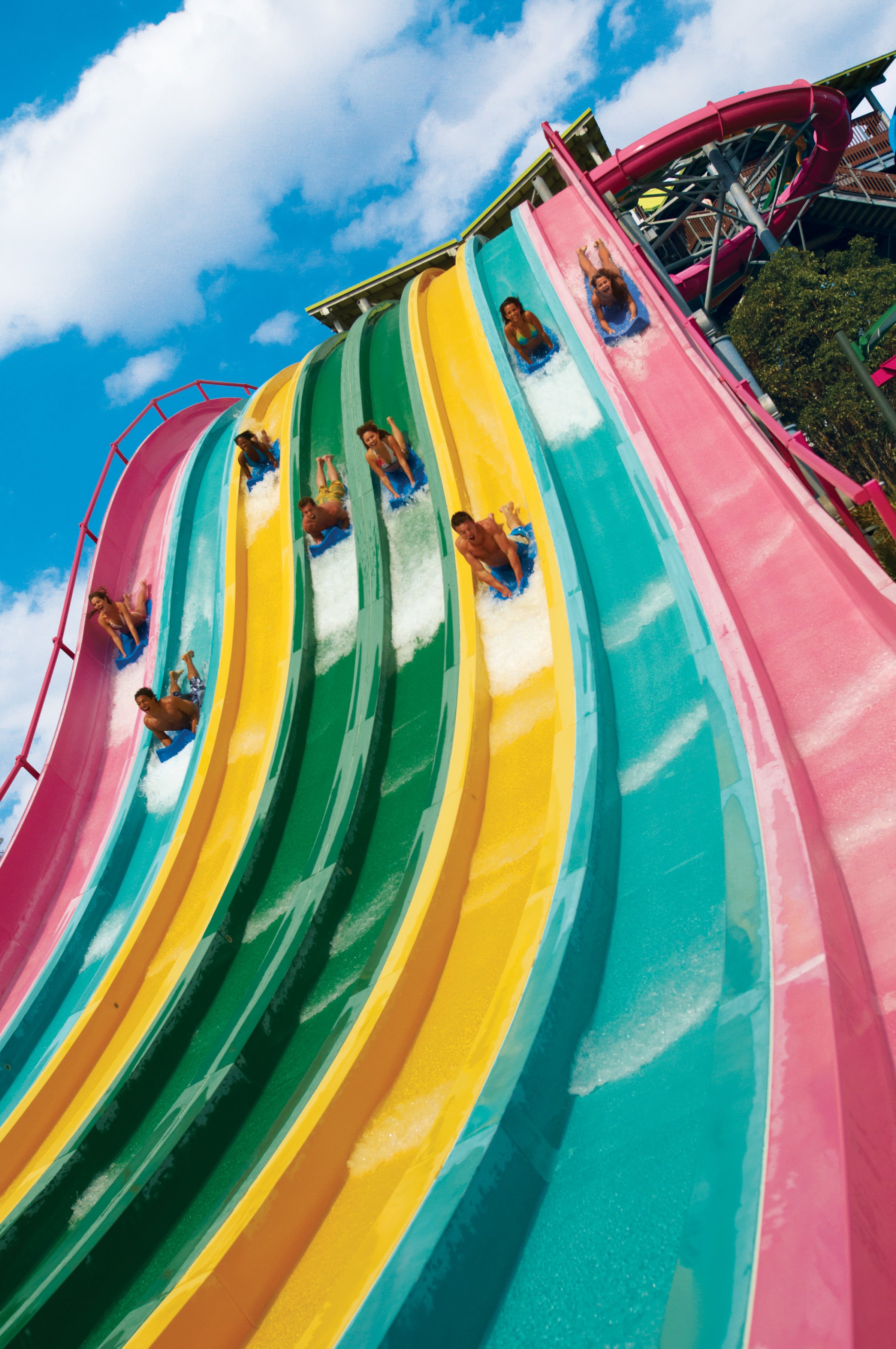 Tobogán Taumata Racer en Aquatica Orlando, de United Parks and Resorts.