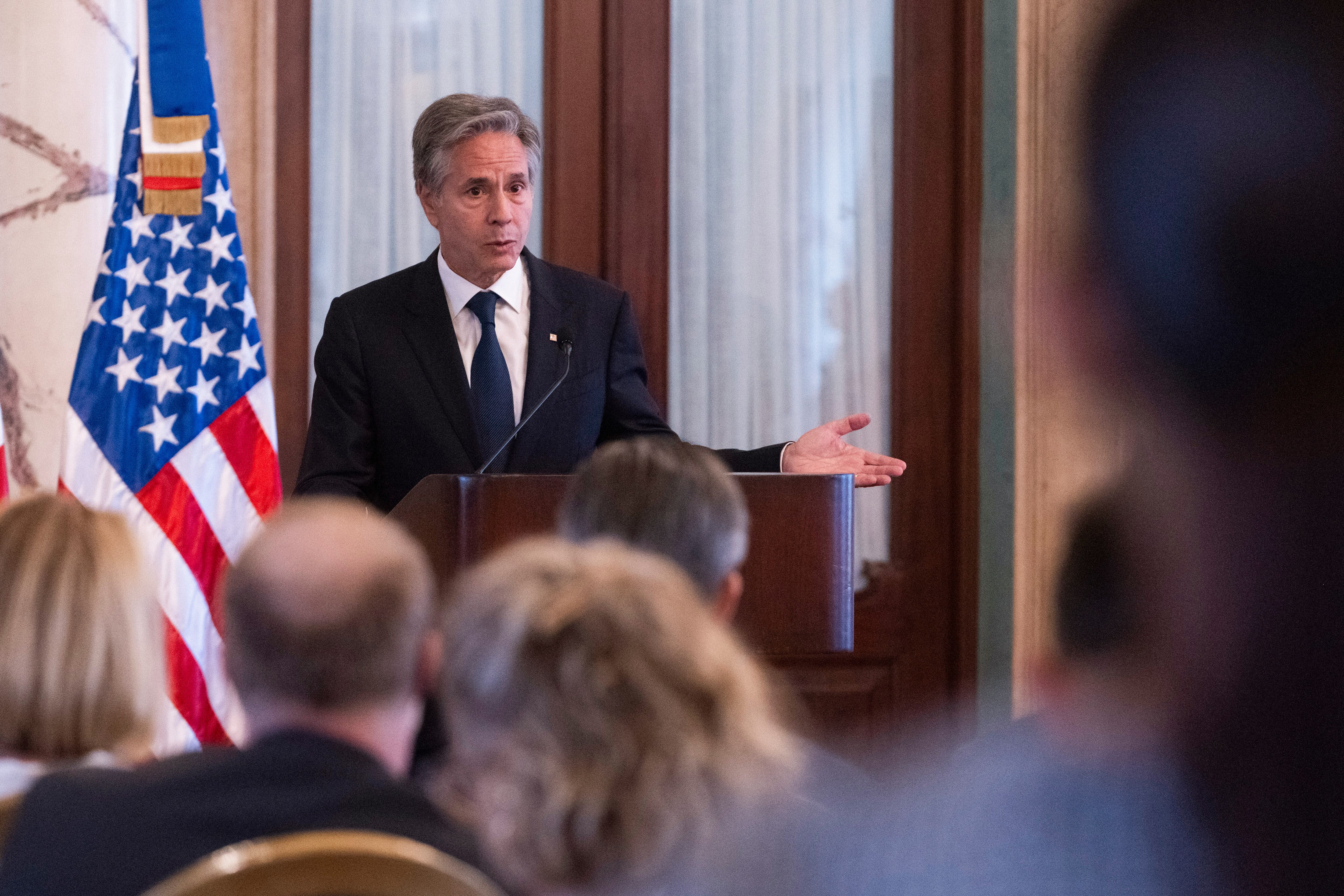 El secretario de Estado de Estados Unidos, Antony Blinken, ofrece una conferencia de prensa conjunta con el presidente de República Dominicana, Luis Abinader, en el Palacio Nacional de Santo Domingo, el 6 de septiembre de 2024. (Foto de Roberto