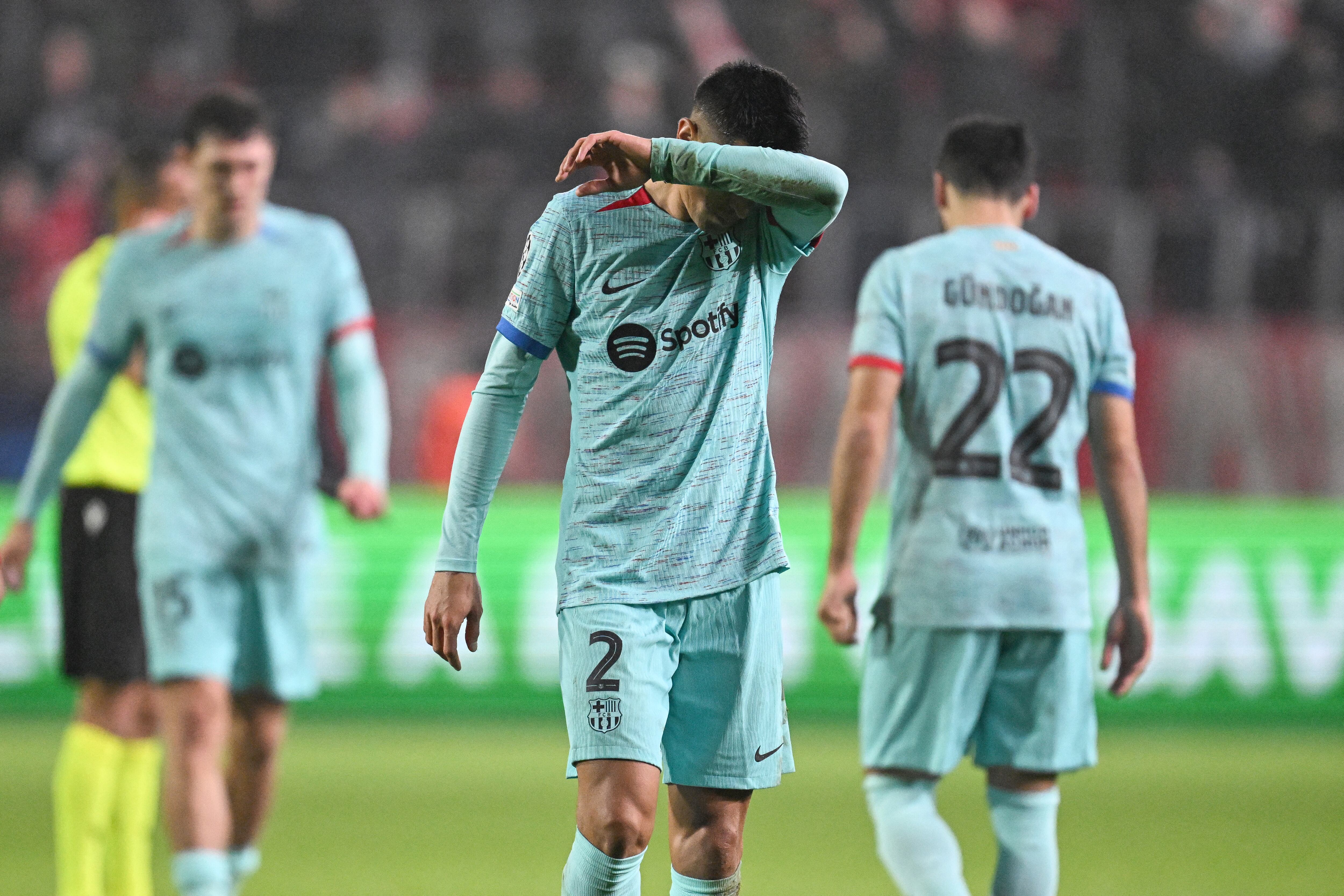 El equipo de Xavi sigue dejando una pésima imagen sobre el terreno de juego.