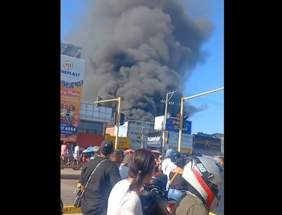 Incendio en el mercado de Bazurto de Cartagena.