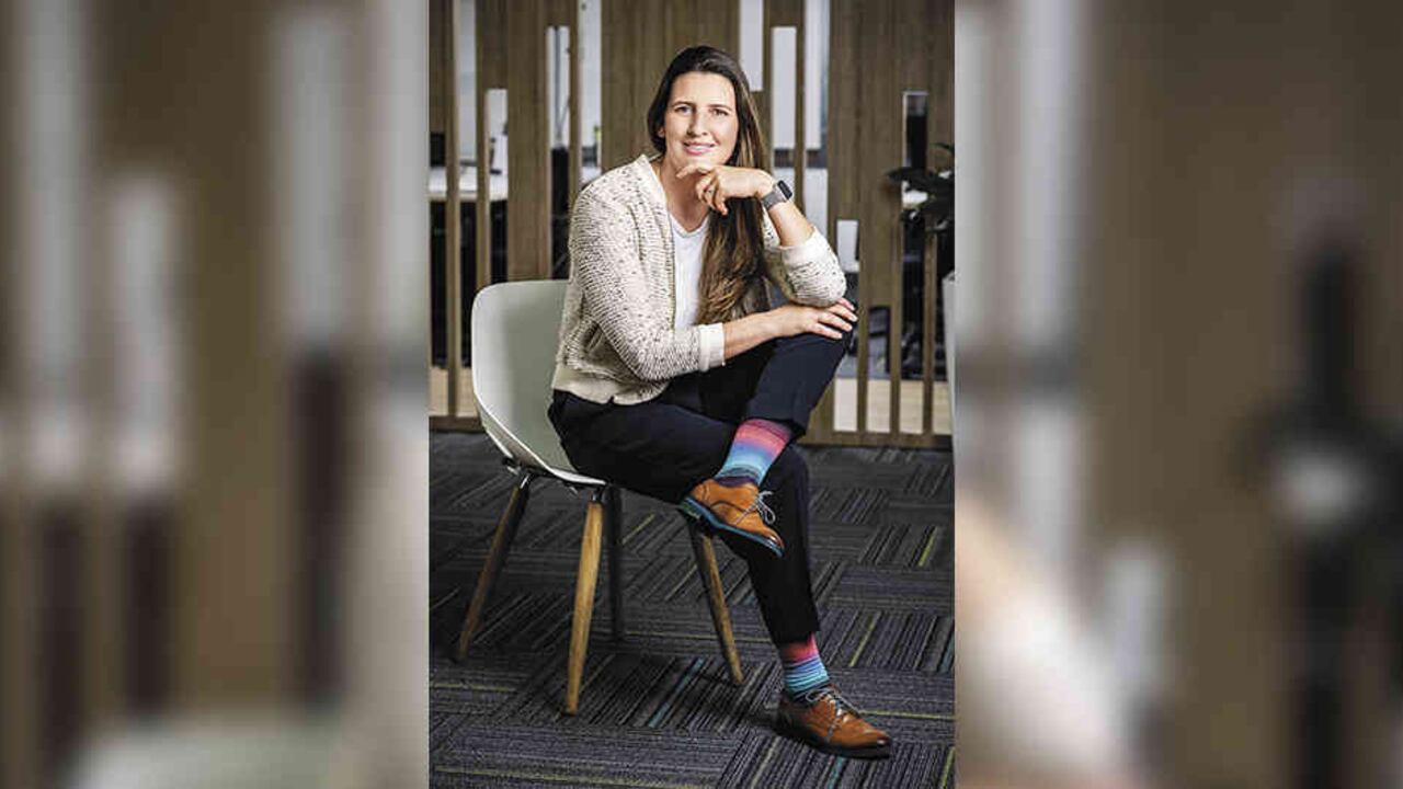 Catalina Prieto asegura que su estilo de liderazgo consiste en dar línea al equipo y dejar que cada uno haga su trabajo. No le gusta la microgerencia.