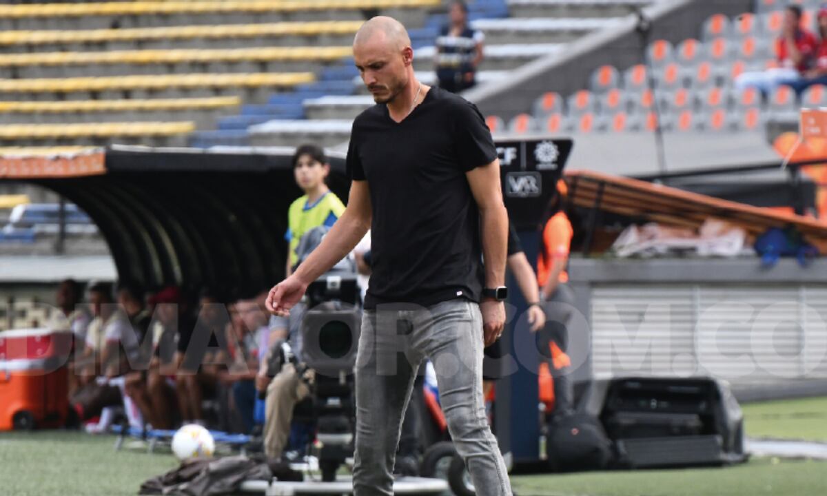David González, técnico del Independiente Medellín. Foto: Dimayor