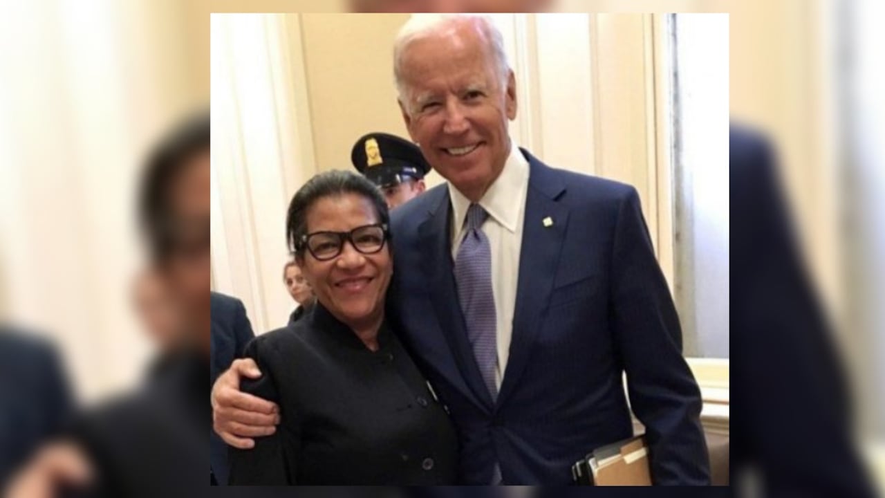 Teresa González, la colombiana de la foto con Joe Biden