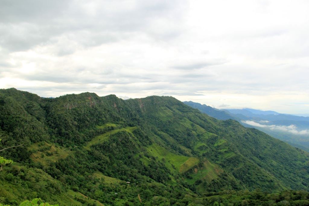 Zona para llegar al Mirador Piedra Capira en Guaduas, Cundinamarca