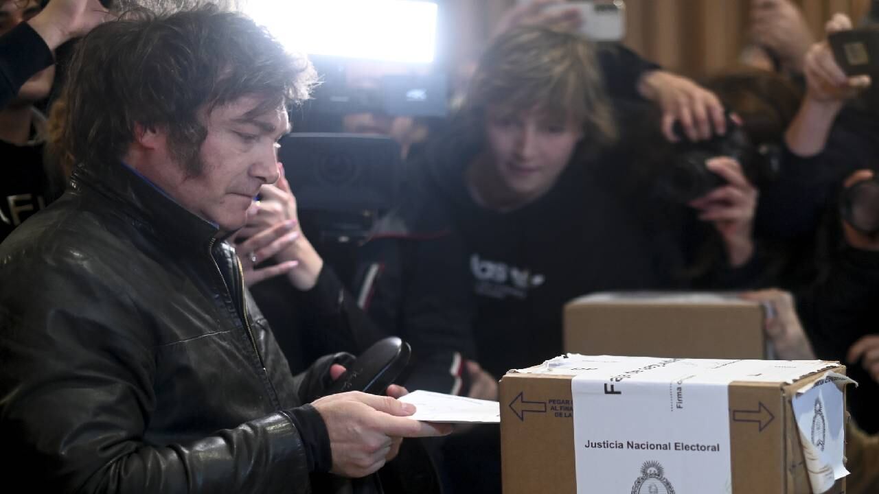 “No pienso tocarle el bolsillo a los trabajadores. Se lo voy a cargar a la política”, dijo Javier Milei.