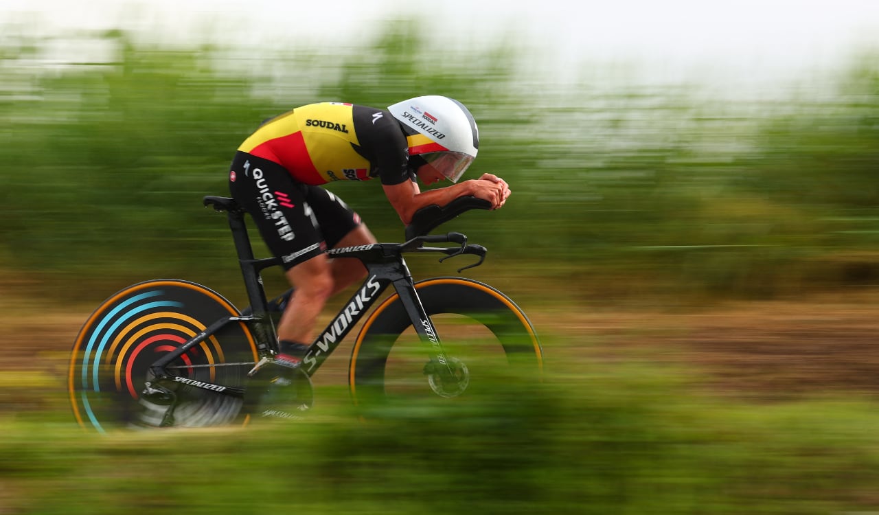Remco Evenepoel en la contrarreloj de la etapa 9.