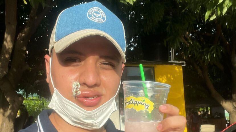 El cantante Felipe Díaz se recupera de cirugía.