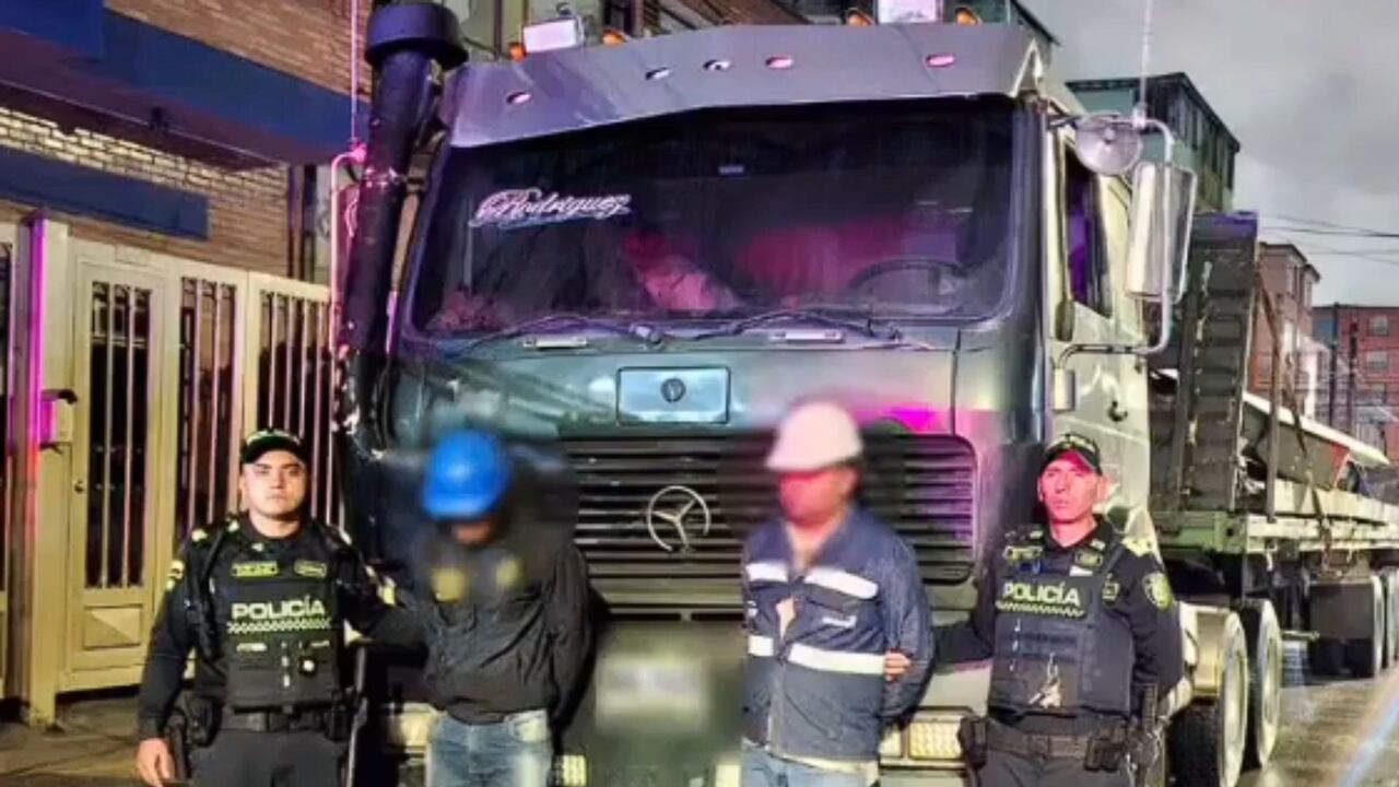 Capturan a falsos operarios del metro de Bogotá.