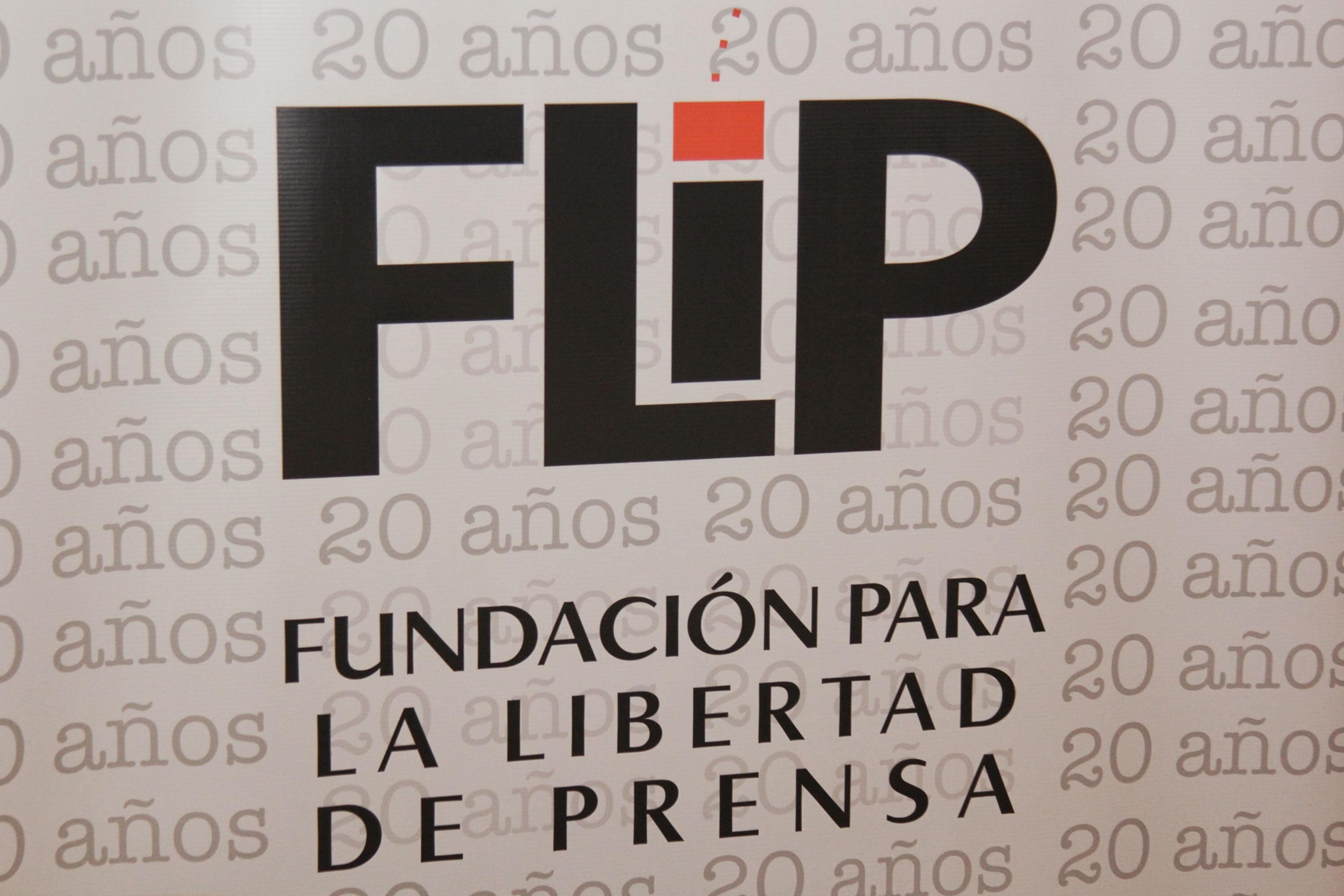 La Fundación para la Libertad de Prensa, Flip, rechazó la agresión a periodistas durante el cubrimiento del asesinato del director de la cárcel La Modelo.
