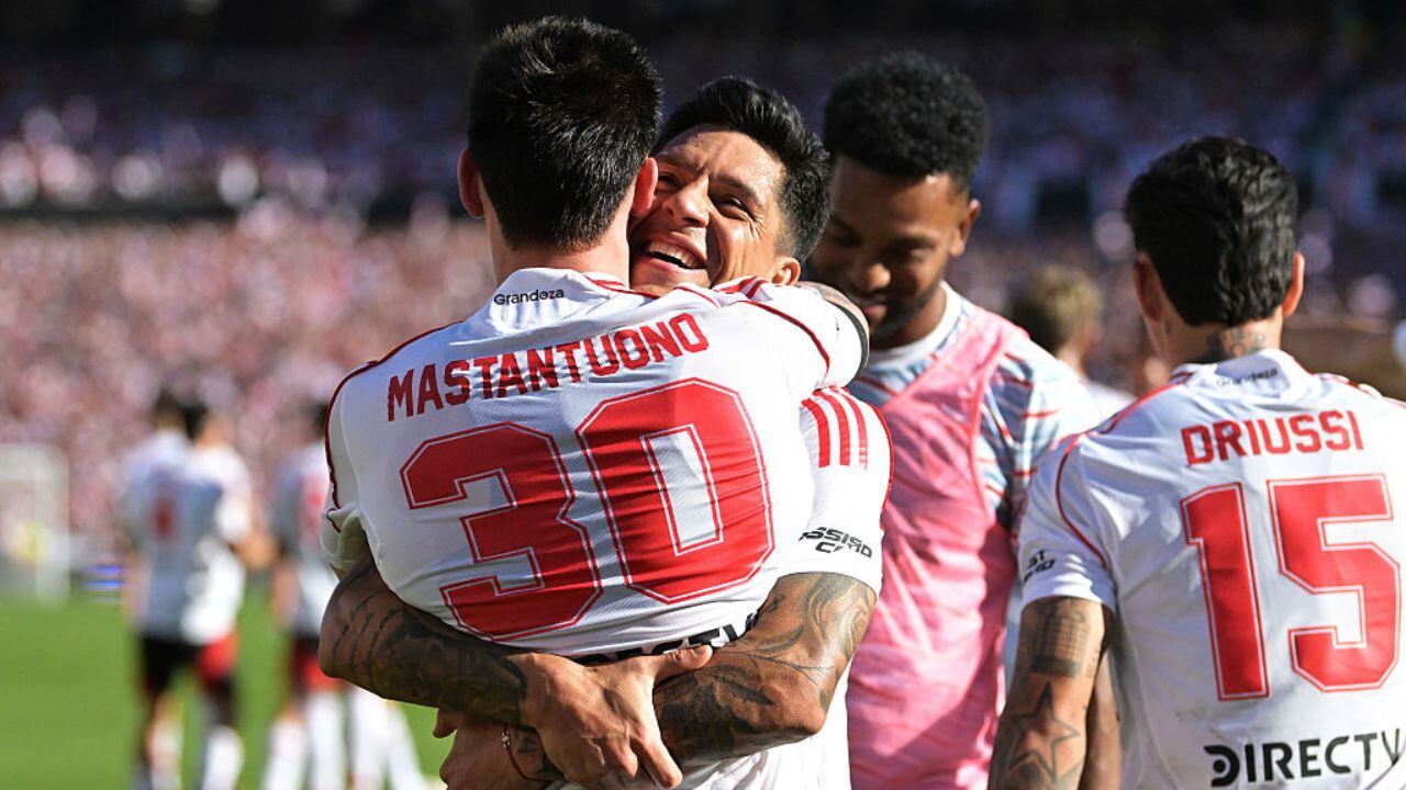 Golazo en el River vs. Boca.