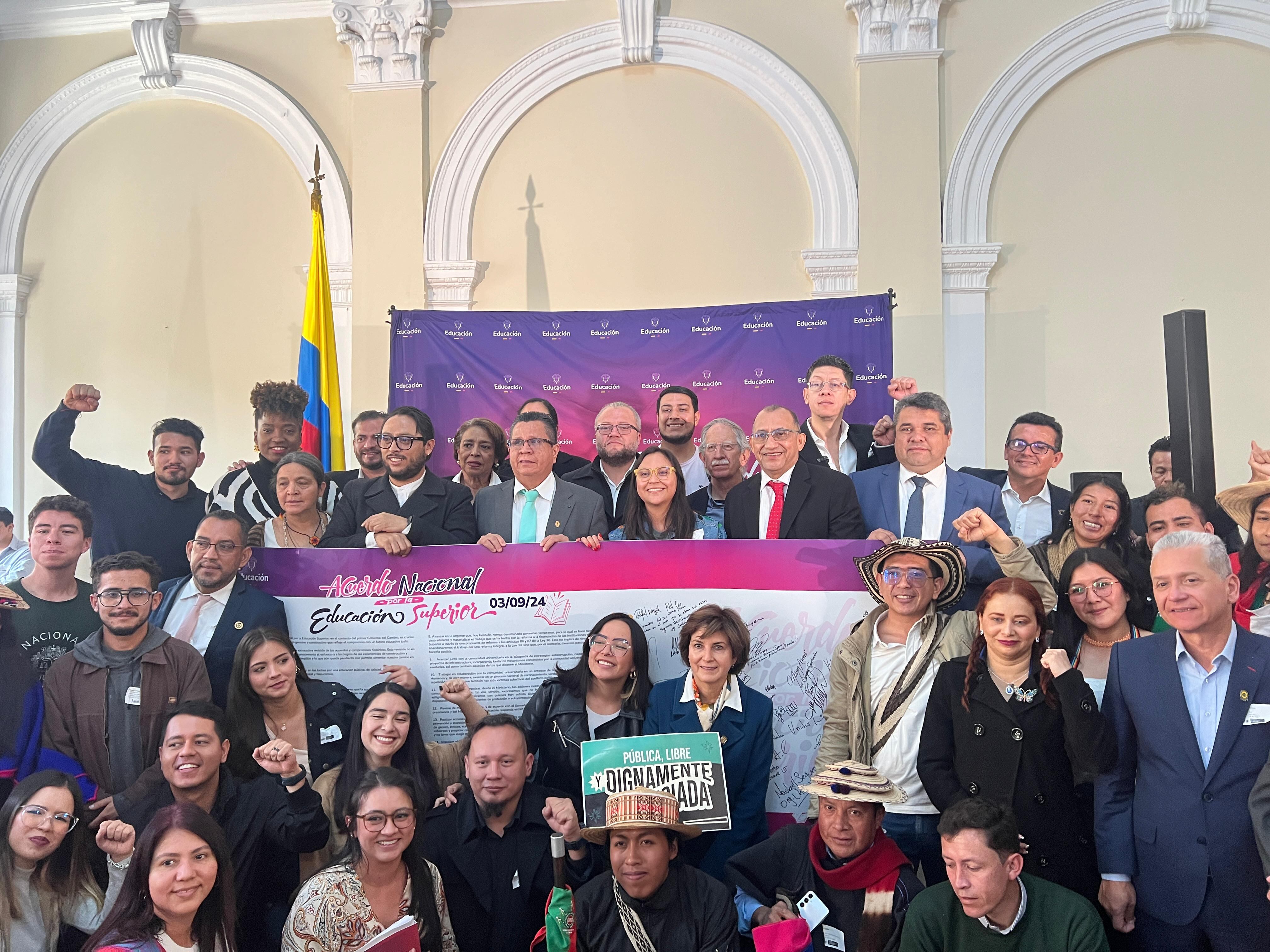 Radicación del proyecto de ley de financiamiento a la educación pública.