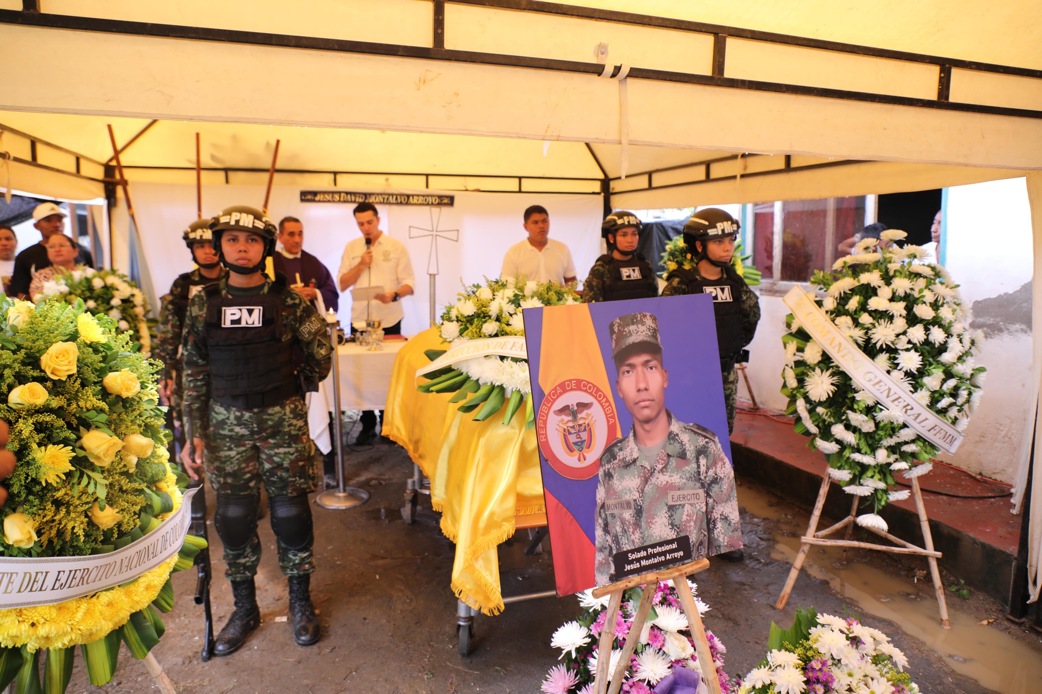 El soldado nació en el municipio de Cereté, Córdoba.