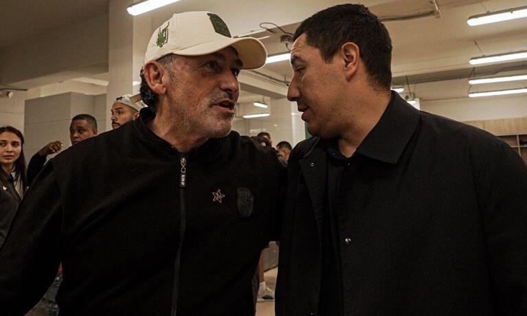 Efrían Juárez y Gustavo Fermani habrían salido disgustados en Nacional