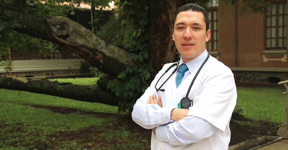 Alejandro Román, médico especialista en endocrinología de la Universidad de Antioquia.