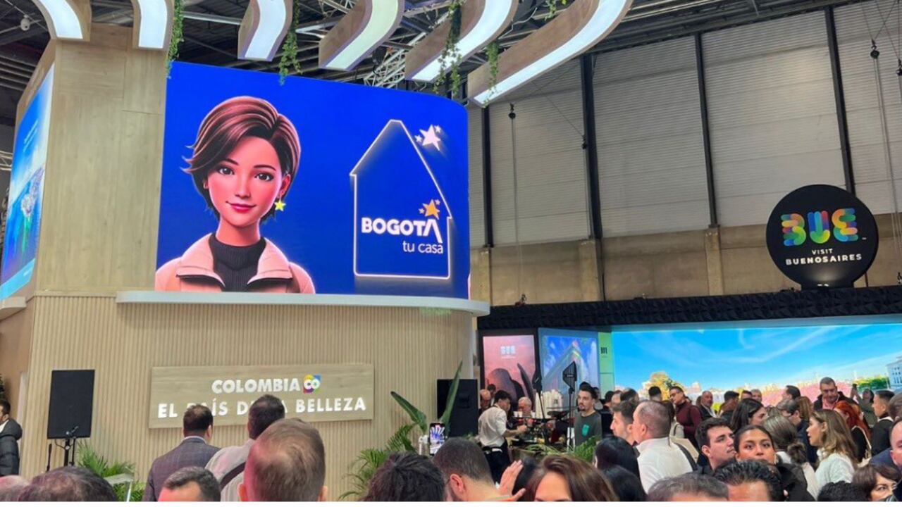 Candelaria, chatBot de Bogotá enfocado en turismo que se presentó en Fitur 2025