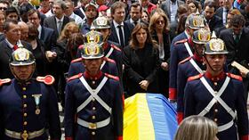 Con honores militares, a cargo de miembros del Batallón Guardia Presidencial, fue velado el cuerpo de Gloria Zea en el Teatro Colón este 13 de marzo. FOTO: Guillermo Torres